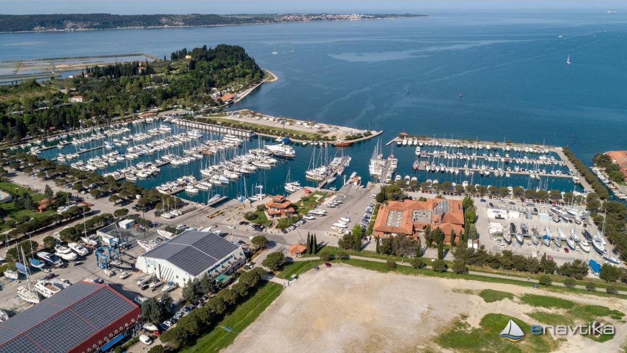 Floating House Hurrea Villa Portoroz Exterior photo